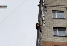 Обрушение фасада на людей в Астане: кто ответит за ЧП