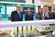 Токаев осмотрел выставку цифровых решений в сфере сельского хозяйства