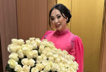 Каракат Абильдина поздравила с 50-летием Серика Токтара (ВИДЕО)