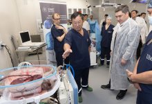 Онкотехнологии, ИИ и радиофармпрепараты: Бектенов ознакомился с ключевыми проектами в медицине