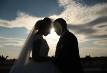 Казахстанцы объединились, чтобы сыграть свадьбу бедному жениху из Астаны