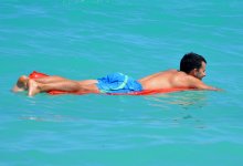 Мужчину унесло на 37 км от берега моря