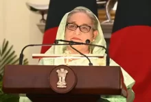 Бывшего премьера Бангладеш приговорили к смертной казни