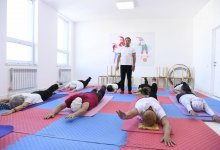 Пенсионеры начали массово заниматься пилатесом в Астане