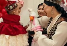 Каракат Абильдина провела 19 церемоний тусау кесу за один день (ВИДЕО)