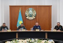 Как повысить привлекательность воинской службы, обсудили в Астане