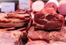 Депутат предложил отменить запрет на экспорт мяса