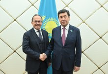 Спикер Мажилиса принял заместителя председателя нижней палаты Парламента Австрии