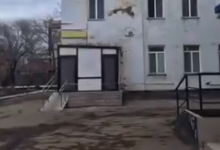 Состояние здания ЖД больницы в Астане шокировало горожан