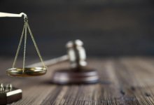 Выданную замуж в 12 лет женщину хотят казнить за смерть мужа-тирана