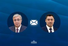 Токаев и Жапаров провели телефонный разговор