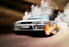 Два здания и три автомобиля охватило огнем в Алматы