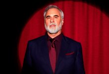 Валерий Меладзе выступил в чапане в Алматы (ВИДЕО)