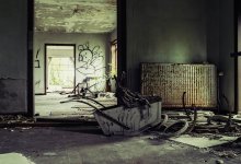 Поджог? Полиция прокомментировала пожар в подъезде ЖК в Астане