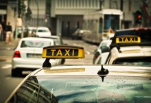 Таксист превратил поездки в мини-концерты классической музыки в ВКО (ВИДЕО)