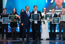 В AMANAT наградили лучших волонтеров и активистов "Жастар Рухы"