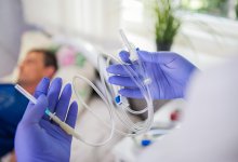 Анестезиолог отравил 30 человек – во Франции вынесли приговор по громкому делу