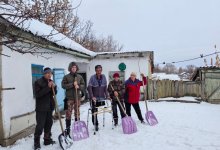 От уборки снега до заботы о пожилых: "Таза бейсенбі" проходит по всей стране