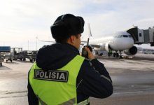 Был пьян и матерился: провожающего мужчину наказали за поведение в аэропорту Актобе