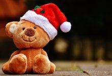 "Тайный Санта" с подвохом: чем опасны новогодние челленджи в соцсетях