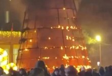 Праздничная елка сгорела во время церемонии зажжения в Грузии (ВИДЕО)