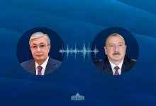 Токаев поздравил президента Азербайджана с днем рождения