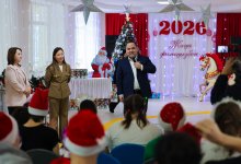 “Арман ағашы”: Партия AMANAT провела новогоднюю акцию для детей