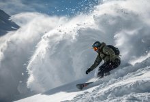 Лавина сошла на отца с ребенком на горнолыжной трассе в Сочи