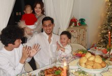 Ерке Есмахан показала фотографии праздничного застолья