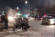 Автомобилист врезался в столб в Астане (ВИДЕО)