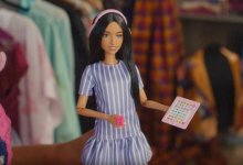Mattel выпустила Барби с аутизмом