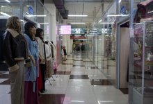 Почему в Актау массово пустеют бутики и закрываются ТРЦ