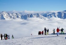 Турист пострадал во время катания на лыжах на "Шымбулаке"