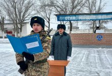 Офицер Нацгвардии принял военную присягу у родного младшего брата