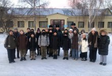 Гвардейцы показали школьникам военную технику в день открытых дверей