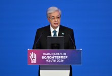 Цифровой паспорт волонтера предложил создать Токаев