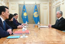 Президента проинформировали о результатах работы конституционной комиссии