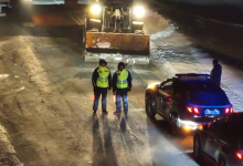 Грузовик съехал в кювет на трассе Усть-Каменогорск - Семей