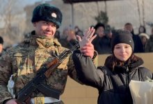 Предложение руки и сердца прозвучало во время присяги гвардейцев в Семее (ВИДЕО)