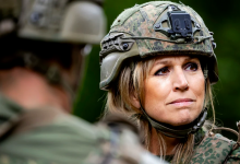 54-летнюю королеву Нидерландов призвали в армию