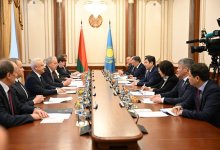 Кошанов встретился с руководством Парламента Беларуси