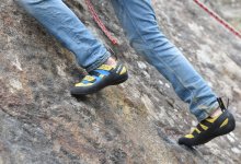 Тренер по скалолазанию сорвалась с высоты в Акмолинской области