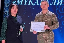 Солдат Нацгвардии из Караганды знает наизусть 50 стихотворений Мукагали Макатаева