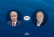 Токаев поздравил Иран с национальным праздником