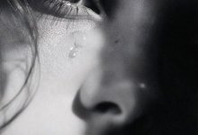 Мужчина вымогал 300 тысяч тенге у жительницы Семея