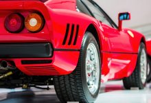 Полицейские остановили бездомного за рулем Ferrari