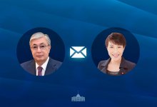 Токаев поздравил премьер-министра Японии с переизбранием