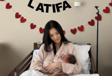 Айжан Байзакова показала первое фото с новорожденной дочерью