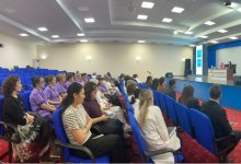 Медики поддержали проект новой Конституции на встрече с депутатами