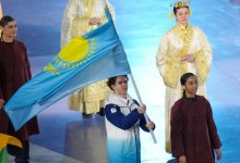 На церемонии закрытия Олимпийских игр флаг Казахстана пронес Михаил Шайдоров (ВИДЕО)